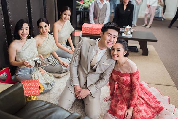 งานแต่ง เอ็ม บุษราคัม งานแต่ง เอ็ม บุษราคัม