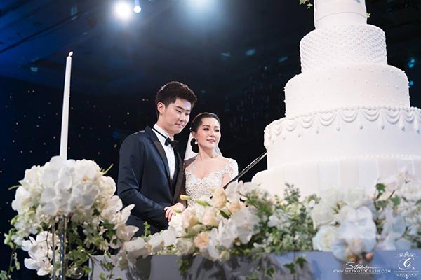 เอ็ม บุษราคัม แต่งงาน เอ็ม บุษราคัม แต่งงาน