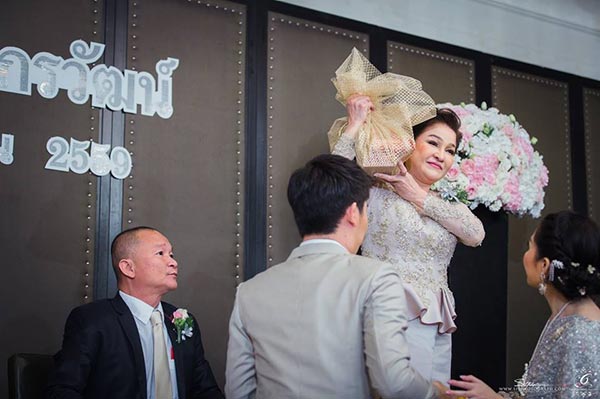 งานแต่ง เอ็ม บุษราคัม งานแต่ง เอ็ม บุษราคัม