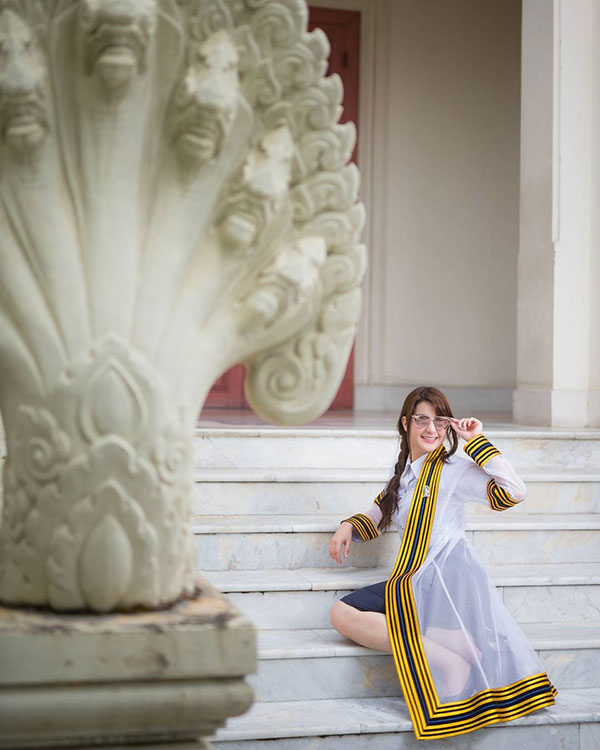 ไหยหยา วรินลดา รับปริญญา ไหยหยา วรินลดา รับปริญญา