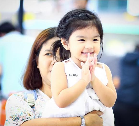 น้องมะลิ พาขวัญ น้องมะลิ พาขวัญ