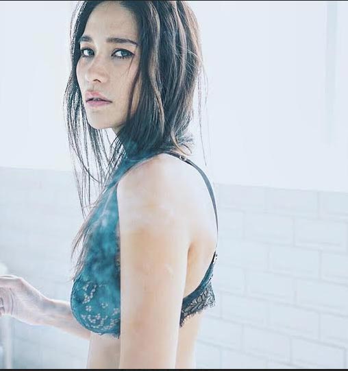 พลอย เฌอมาลย์ พลอย เฌอมาลย์