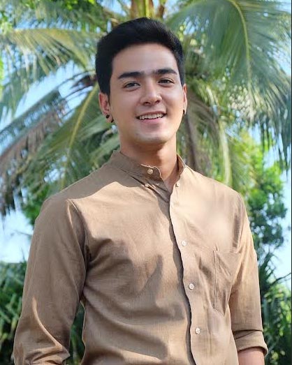 โตส อัครัช โตส อัครัช