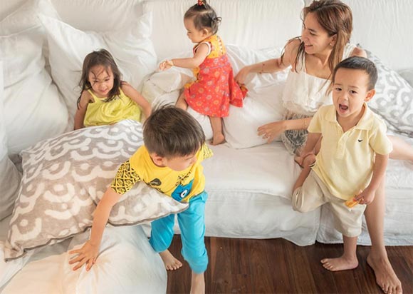 แม่ลูกดารา แม่ลูกดารา