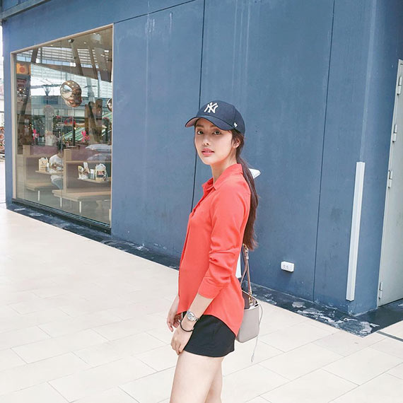 แก๊ป ชนกสุดา แก๊ป ชนกสุดา