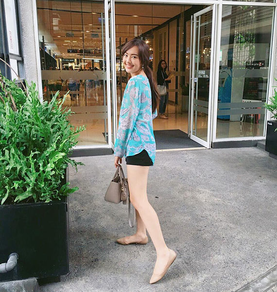 แก๊ป ชนกสุดา แก๊ป ชนกสุดา