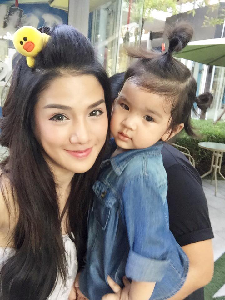 น้องมะลิ ปอ ทฤษฎี น้องมะลิ ปอ ทฤษฎี