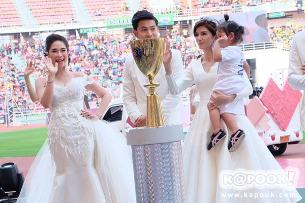 น้องมะลิ โบว์ แวนด้า น้องมะลิ โบว์ แวนด้า