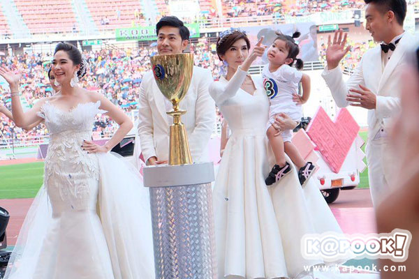 น้องมะลิ โบว์ แวนด้า น้องมะลิ โบว์ แวนด้า