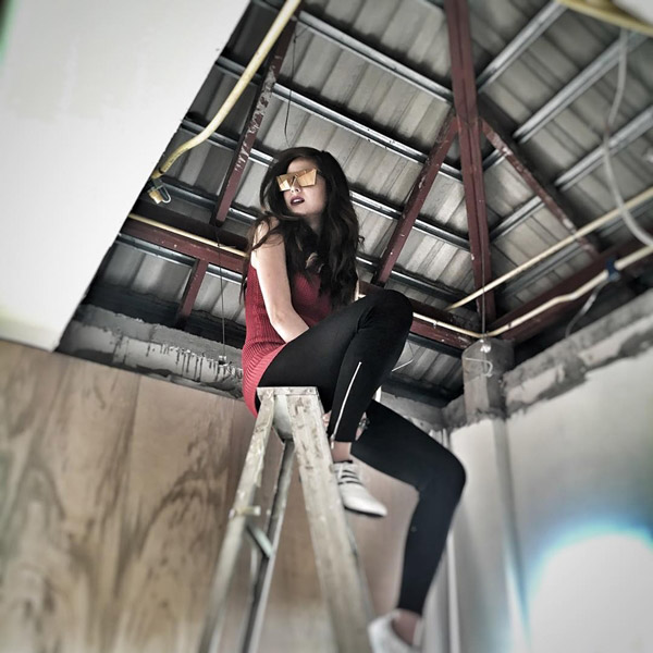 บ้านดาราไทย ขวัญ อุษามณี บ้านดาราไทย ขวัญ อุษามณี