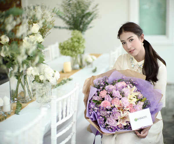 บ้านดาราไทย มิ้นต์ ชาลิดา บ้านดาราไทย มิ้นต์ ชาลิดา