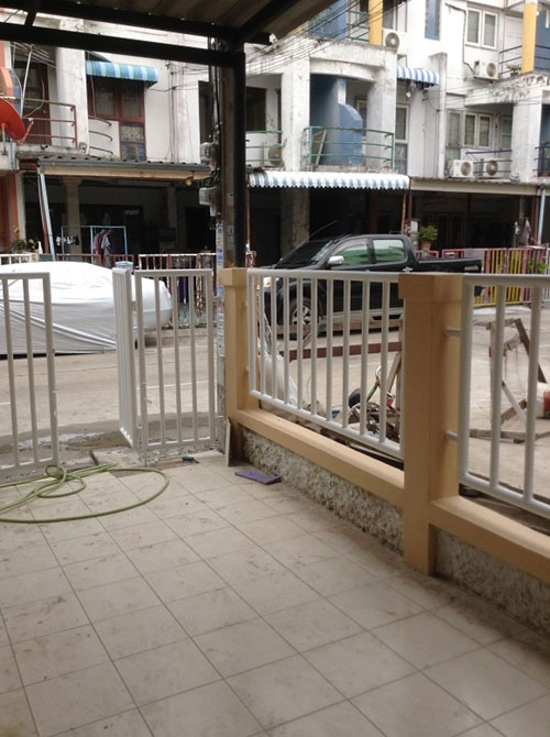 รีโนเวททาวน์เฮ้าส์ รีโนเวททาวน์เฮ้าส์