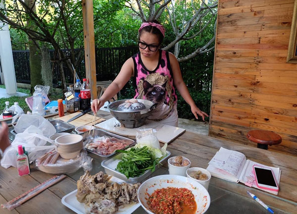 บ้านดาราตลก บ้านดาราตลก