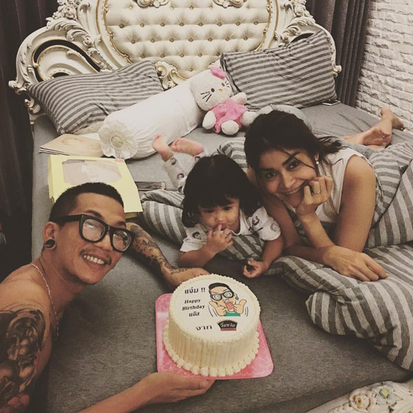 บ้านดาราตลก บ้านดาราตลก