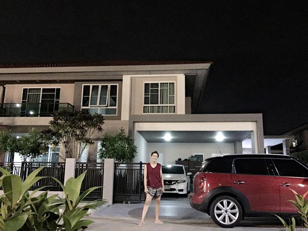 บ้านดาราตลก บ้านดาราตลก