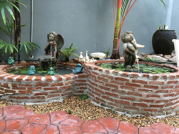 จัดสวนหลังบ้าน จัดสวนหลังบ้าน