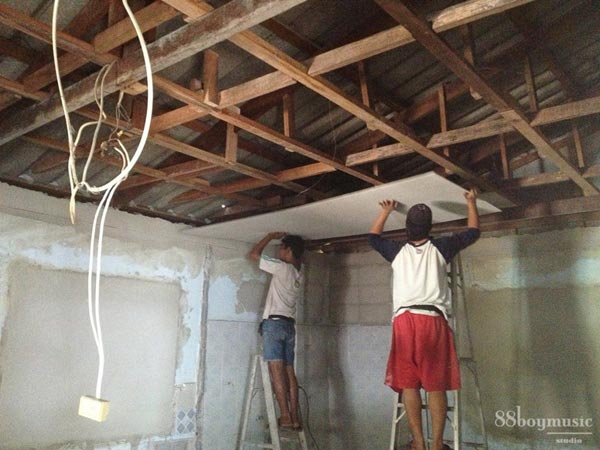 ตกแต่งห้องซ้อมดนตรี ตกแต่งห้องซ้อมดนตรี