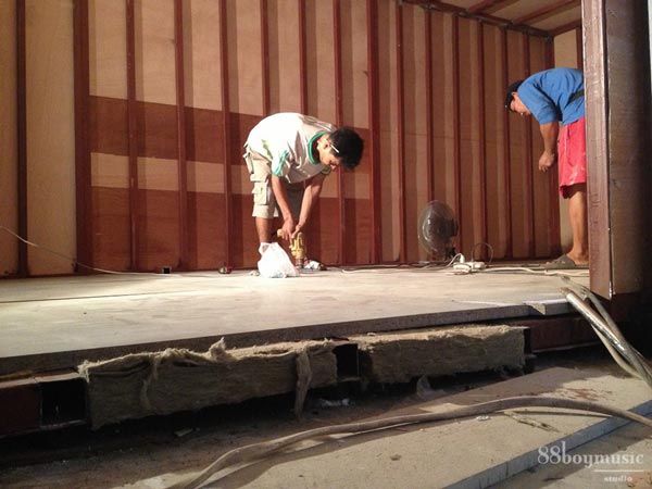 ตกแต่งห้องซ้อมดนตรี ตกแต่งห้องซ้อมดนตรี
