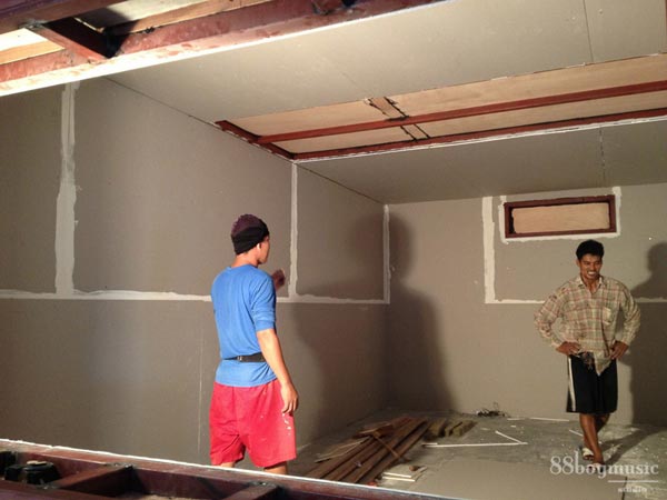 ตกแต่งห้องซ้อมดนตรี ตกแต่งห้องซ้อมดนตรี