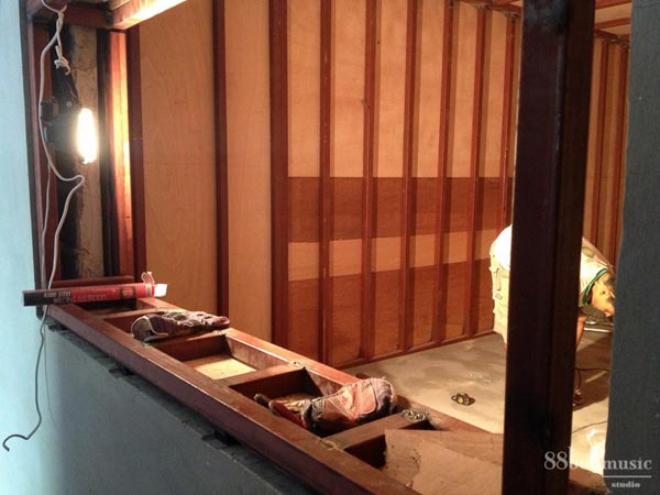 ตกแต่งห้องซ้อมดนตรี ตกแต่งห้องซ้อมดนตรี