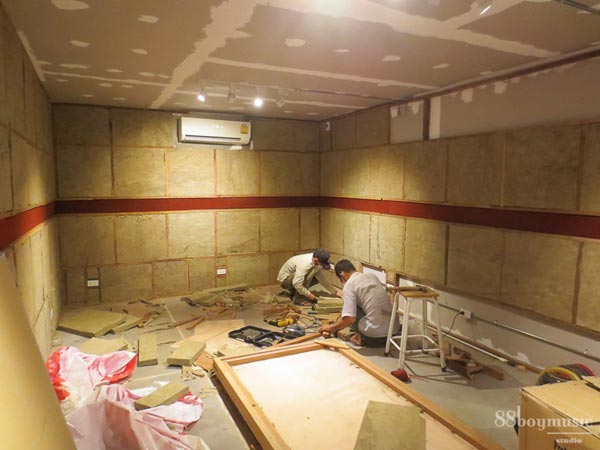 ตกแต่งห้องซ้อมดนตรี ตกแต่งห้องซ้อมดนตรี