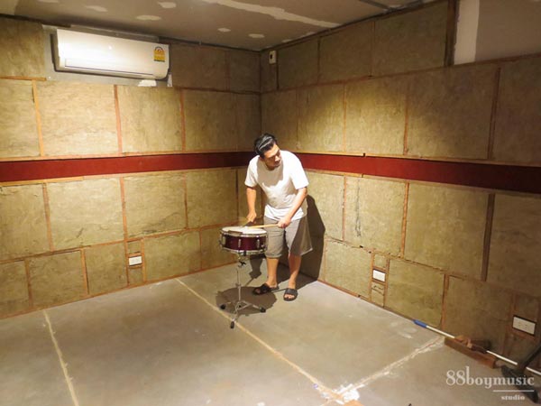 ตกแต่งห้องซ้อมดนตรี ตกแต่งห้องซ้อมดนตรี