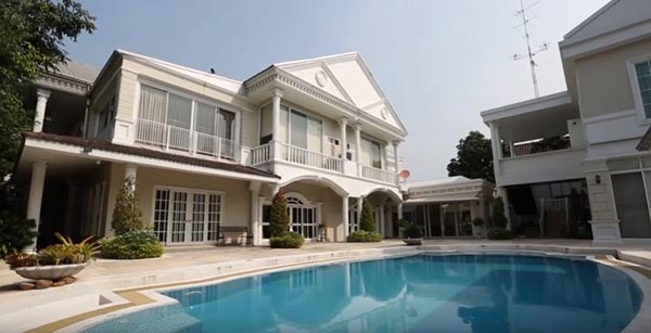 บ้านดาราไทย เต้ ปิยะรัฐ บ้านดาราไทย เต้ ปิยะรัฐ
