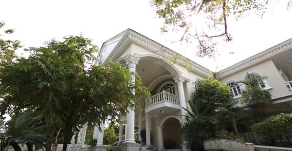 บ้านดาราไทย เต้ ปิยะรัฐ บ้านดาราไทย เต้ ปิยะรัฐ