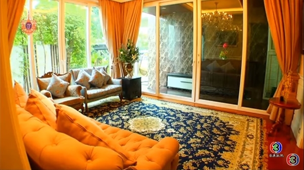บ้านแอฟ ทักษอร บ้านแอฟ ทักษอร