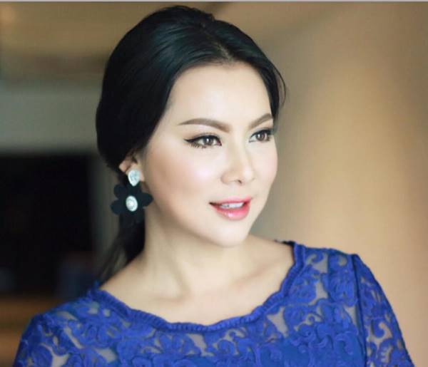 บุ๋ม เจนี่ บุ๋ม เจนี่