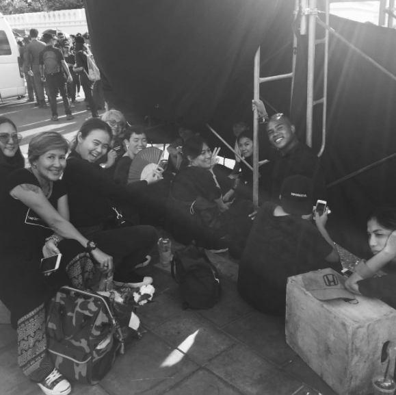 รัศมีแข ฟ้าเกื้อล้น รัศมีแข ฟ้าเกื้อล้น