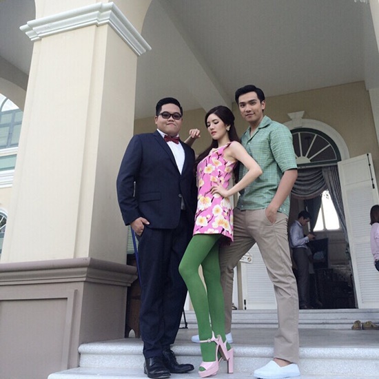 แกรนด์ เดอะสตาร์ แกรนด์ เดอะสตาร์