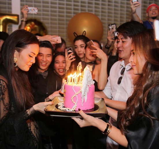 เจนี่ เทียนโพธิ์สุวรรณ เจนี่ เทียนโพธิ์สุวรรณ