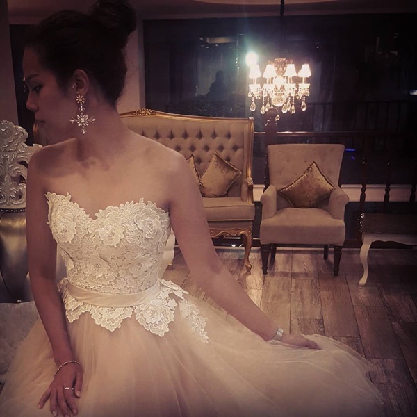 ลูกแก้ว พี่สาว ขวัญ อุษามณี ลูกแก้ว พี่สาว ขวัญ อุษามณี