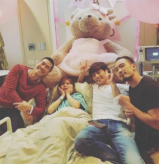 บี้ KPN กุ๊บกิ๊บ บี้ KPN กุ๊บกิ๊บ