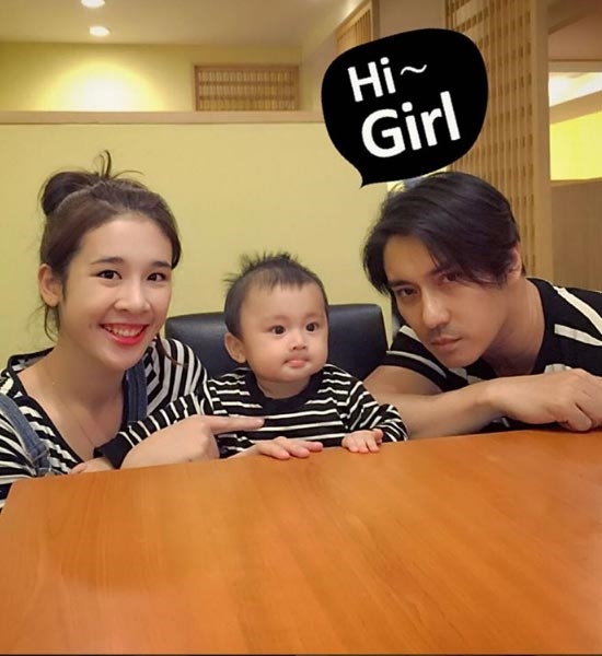 เอ พศิน ครอบครัว เอ พศิน ครอบครัว