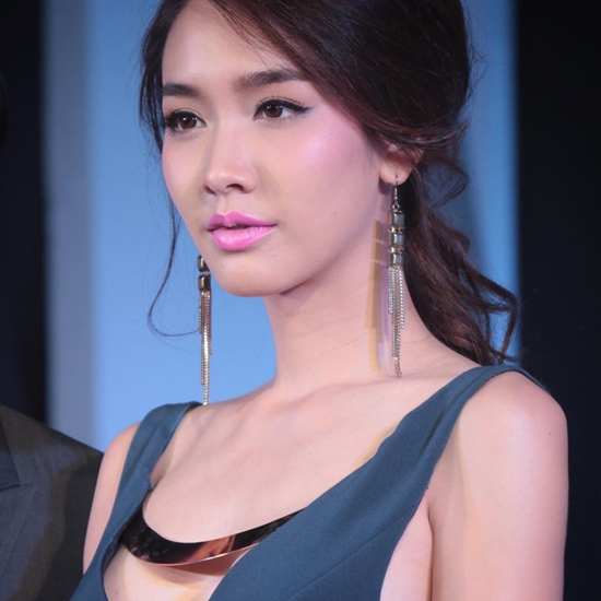 มิน พีชญา มิน พีชญา