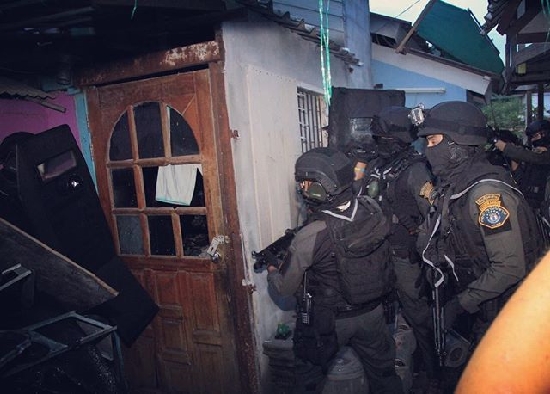 สงกรานต์ เตชะณรงค์ สงกรานต์ เตชะณรงค์