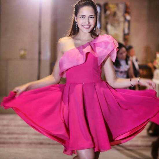 แคท เซฟฟานี่ อาวะนิค แคท เซฟฟานี่ อาวะนิค