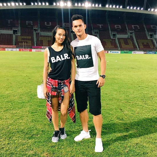 เทย่า โรเจอร์ส มิก้า ชูนวลศรี เทย่า โรเจอร์ส มิก้า ชูนวลศรี