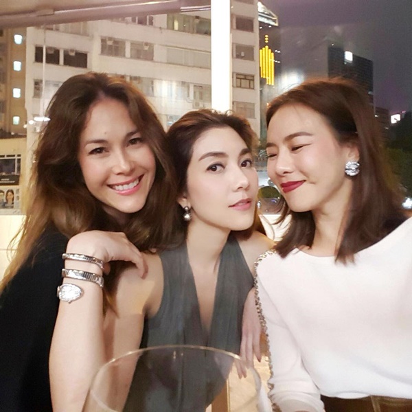 แก๊งนางฟ้า แก๊งนางฟ้า