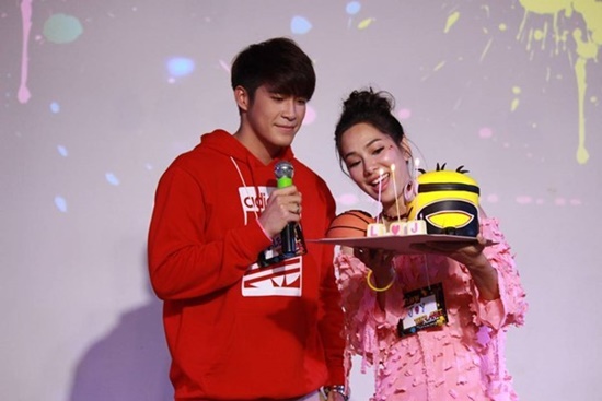 จอย รินลณี อาเล็ก ธีรเดช จอย รินลณี อาเล็ก ธีรเดช