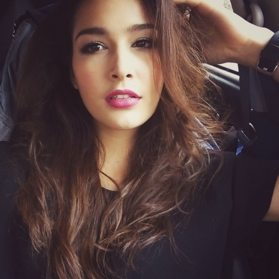 แคท เซฟฟานี่ อาวะนิค แคท เซฟฟานี่ อาวะนิค