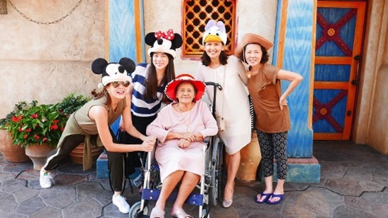 เจนี่ เทียนโพธิ์สุวรรณ เที่ยวญี่ปุ่น เจนี่ เทียนโพธิ์สุวรรณ เที่ยวญี่ปุ่น