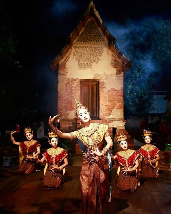 กับประวัติ คุณอุบล กับประวัติ คุณอุบล