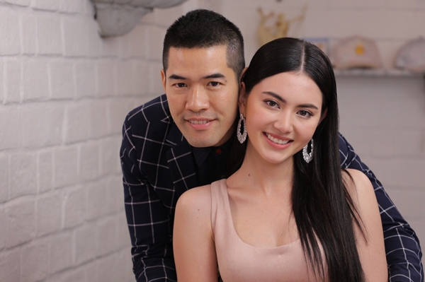 ใหม่ ดาวิกา ใหม่ ดาวิกา