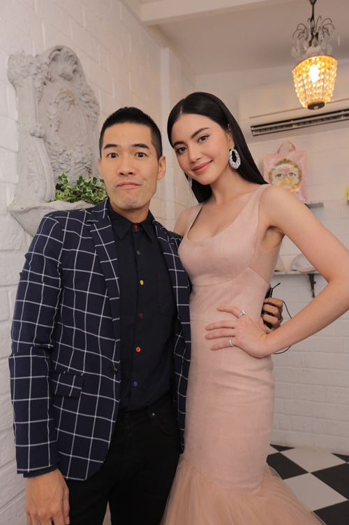 ใหม่ ดาวิกา ใหม่ ดาวิกา