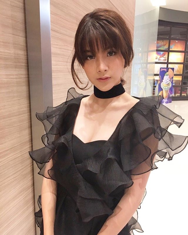 ใบเฟิร์น พิมพ์ชนก ใบเฟิร์น พิมพ์ชนก