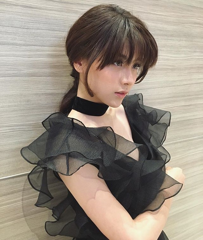 ใบเฟิร์น พิมพ์ชนก ใบเฟิร์น พิมพ์ชนก