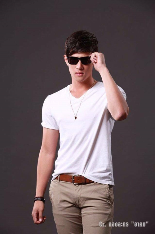 เจมส์ มาร์ เจมส์ มาร์